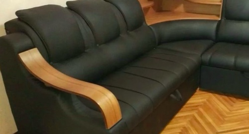 Перетяжка кожаного дивана. Малоярославец